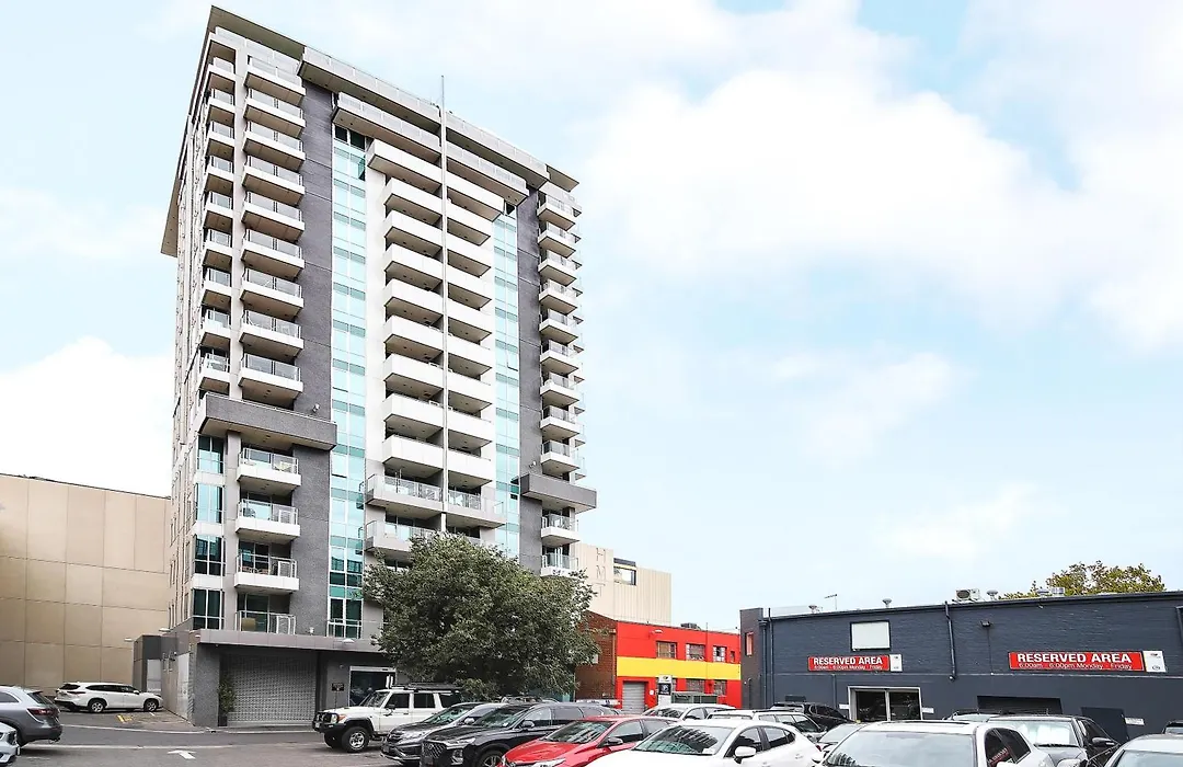 Amyra Residences At The Rowlands Apartments-1